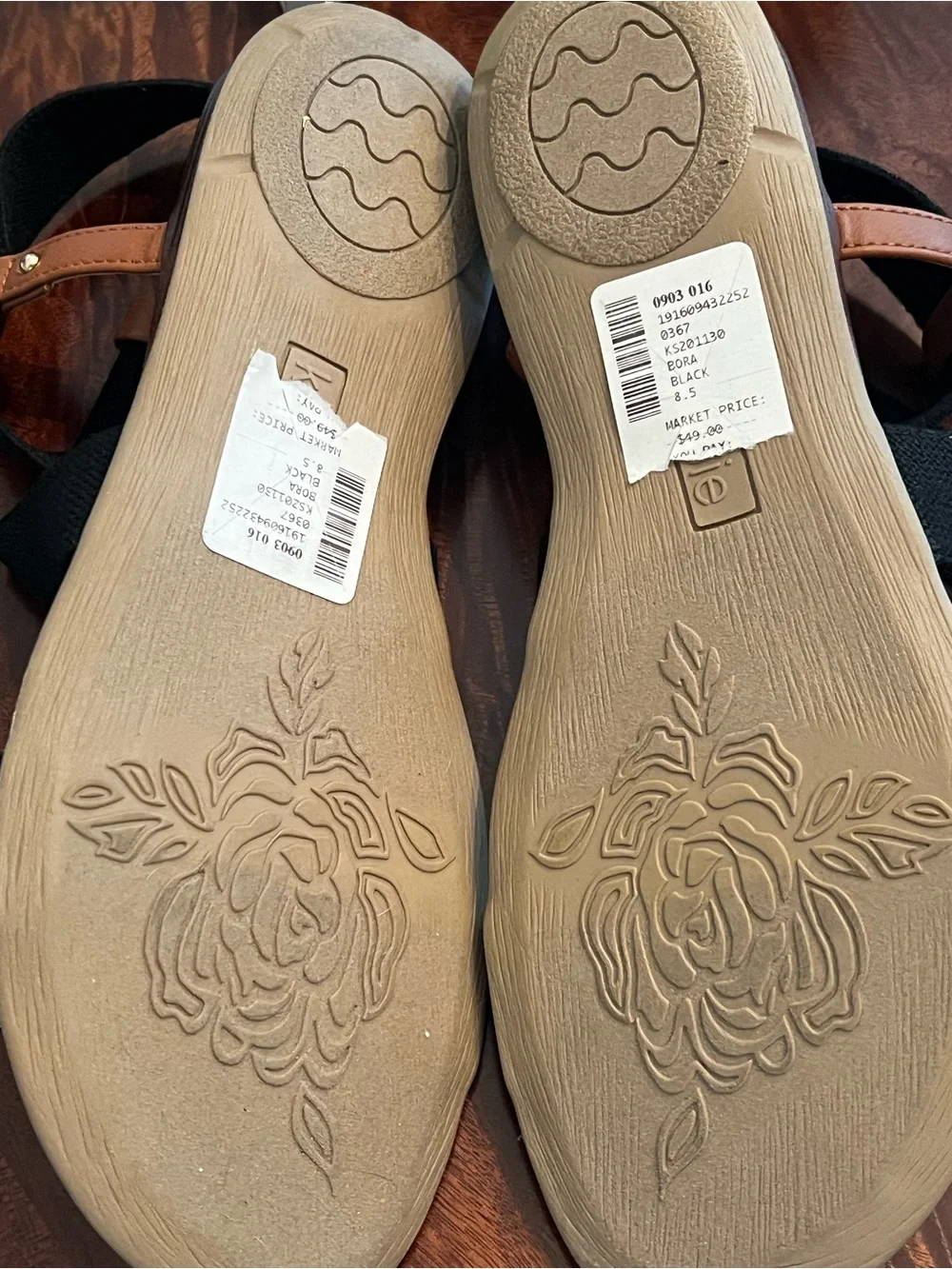 Kensie Black Sandals Size 9 New